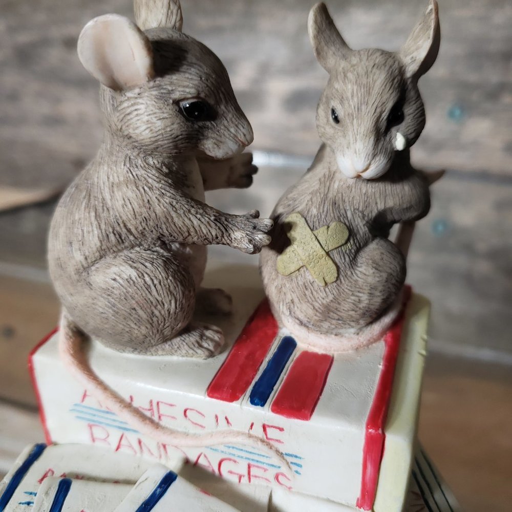 Silvestri Mice Tails - Adhesive Bandages box - Fixing Owee. - Picture 4 of 6